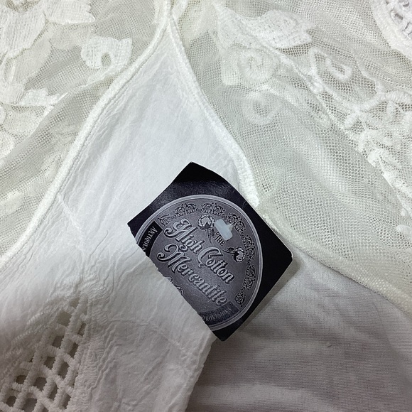 MWT Pretty Angel XL White Lace Blouse - Picture 10 of 12